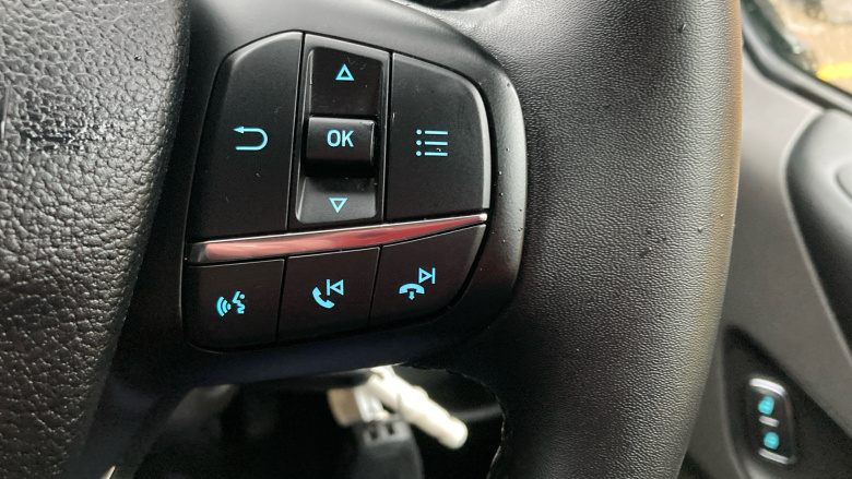 Ford Tourneo Custom Transit Custom Tourneo L2 Diesel Fwd 2.0 EcoBlue 130ps L/R 8 Seater Titanium Auto